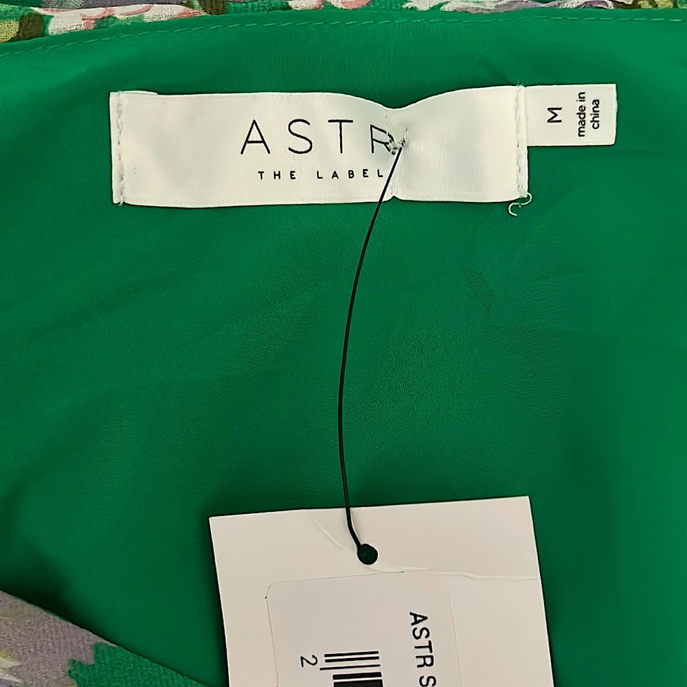 ASTR The Label One Shoulder Satorini Green Floral Fit & Flare Dress **Size M** - Picture 6 of 6